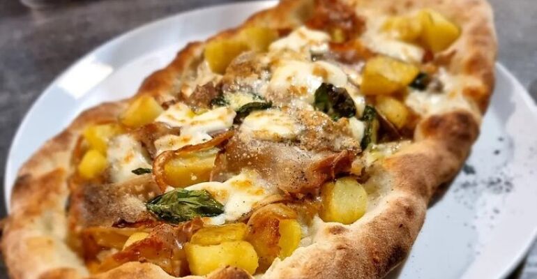 Como Neapolitan Pizza Cooking Experience