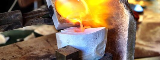 Create your original cuttlefish bone cast jewelry.