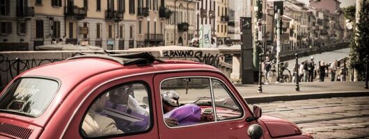 2 Hour Vintage Fiat 500 Canals Tour in Milan