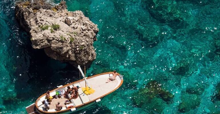 Capri Private Boat Tour and Cave Exploration