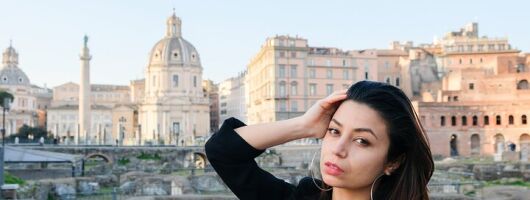 1-Hour Private Photoshoot Taking Beautiful Pictures in Rome 