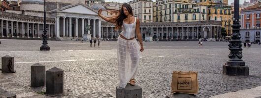 Private Photo Shoot in Naples with a Local Photographer