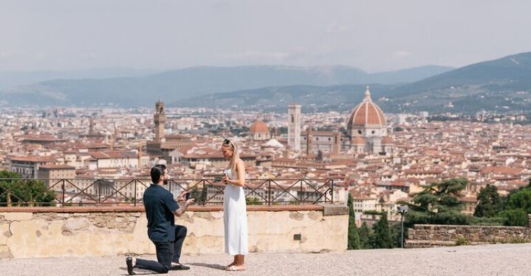 Florence Exclusive Photoshoot Experience