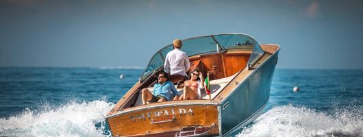 Luxury Boat Transfers Along Amalfi Coast and Capri Island