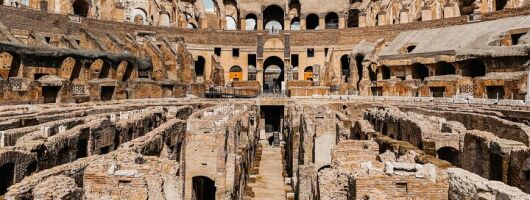 Small Group Colosseum Underground and Arena Floor Guided Tour