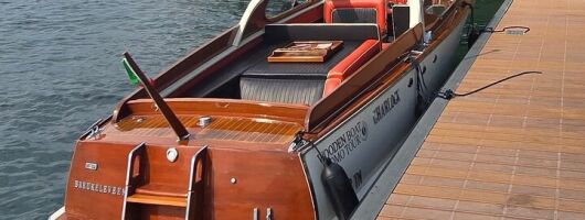Shared 1-hour Wooden Boat Tour on Lake Como