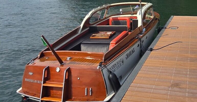 Lake Como Historic Villa Boat Tour