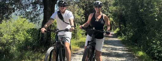 CORTONA Medieval Charme: PRIVAT E-bike Experience, Top Quality!