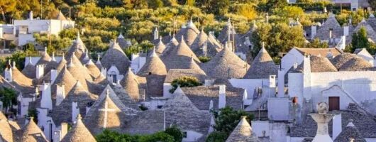 Private Tour in 3 towns: Alberobello, Locorotondo, Ostuni.