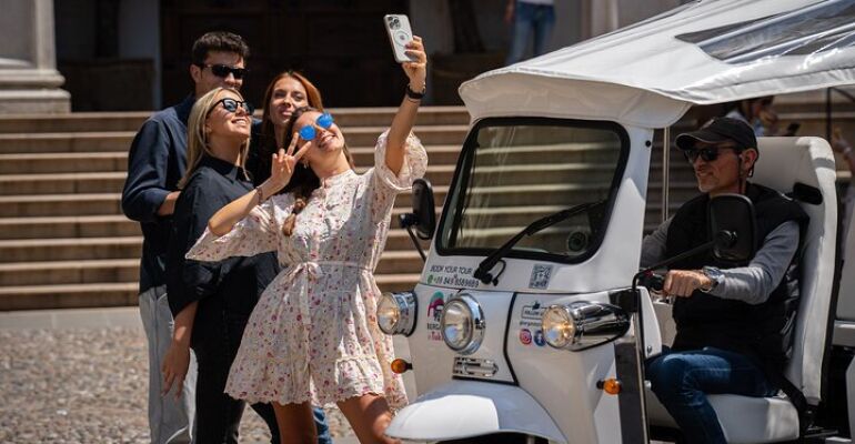 Bergamo Tuk Tuk Historical City Tour