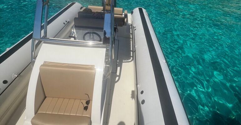 Cannigione Dinghy Tour of Maddalena Archipelago