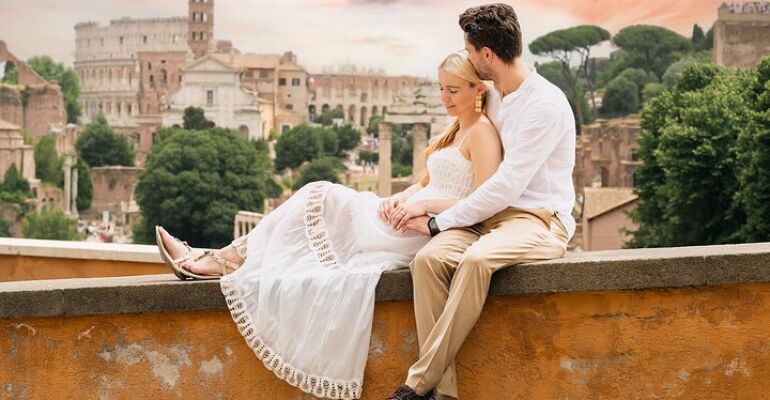 Rome Private Photoshoot at Colosseum Experience