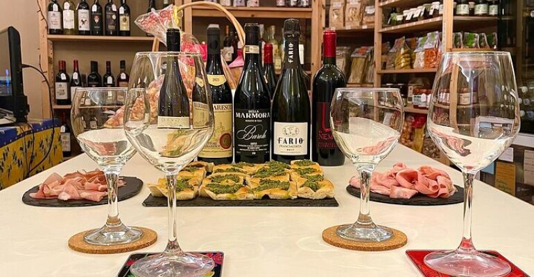 Genova Italian Wine Tasting Experience