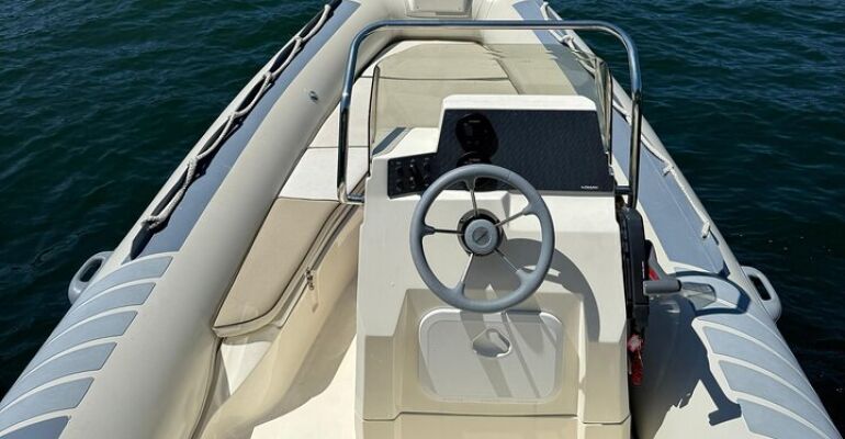 Lake Como Shared Boat Tour Experience