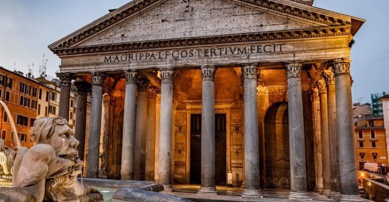 Rome Iconic Landmarks Guided Tour Experience