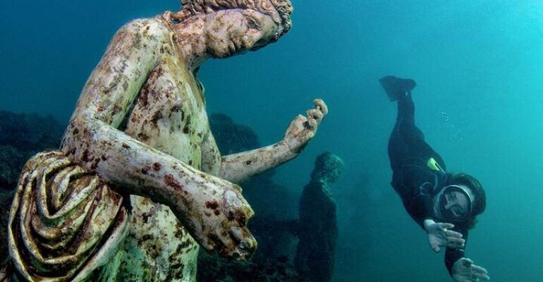 Baia Underwater Archaeological Snorkeling Adventure