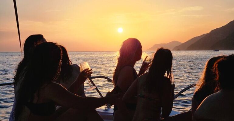 Portovenere Sunset Boat Tour and Swim