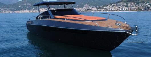 Private Boat Tour of Capri from Amalfi