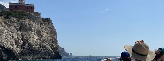 Capri All Inclusive Private Boat Tour and City Visit
