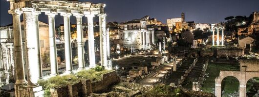 Ancient Rome by Night Tour: Capitol Forums and Colosseum Exterior