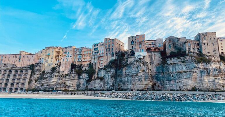 Tropea Coastal Boat Tour and Fun