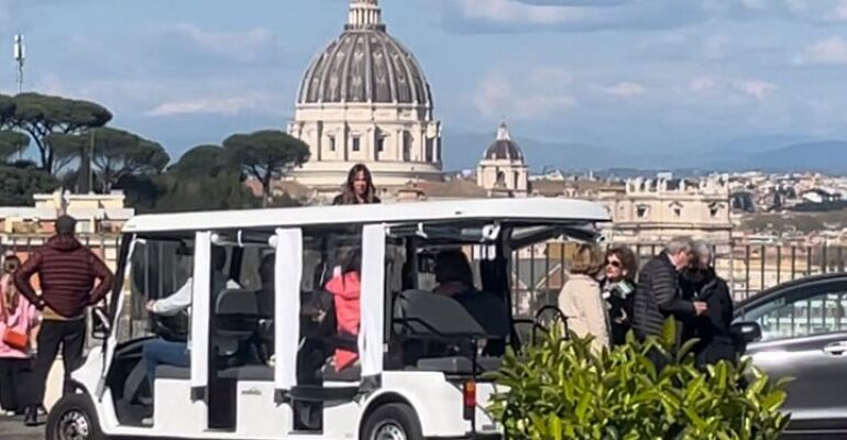 Rome Private Golf Cart City Tour