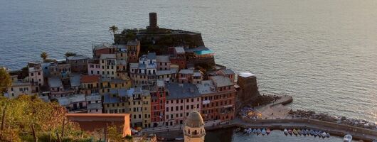 Tour to the Sanctuary of Vernazza with DOC 5 Terre wine tasting