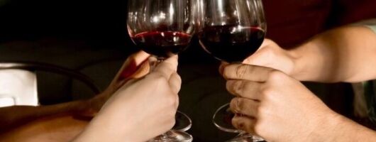 Etna Wine and Food Tasting in an Sicilian Home in Taormina