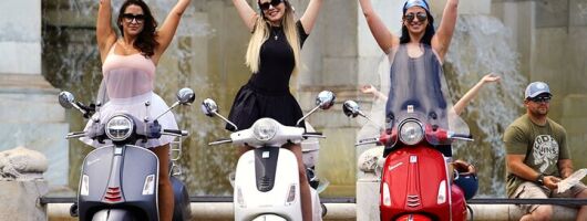 MyHeartInRome Vespa Tour with Photoshoot