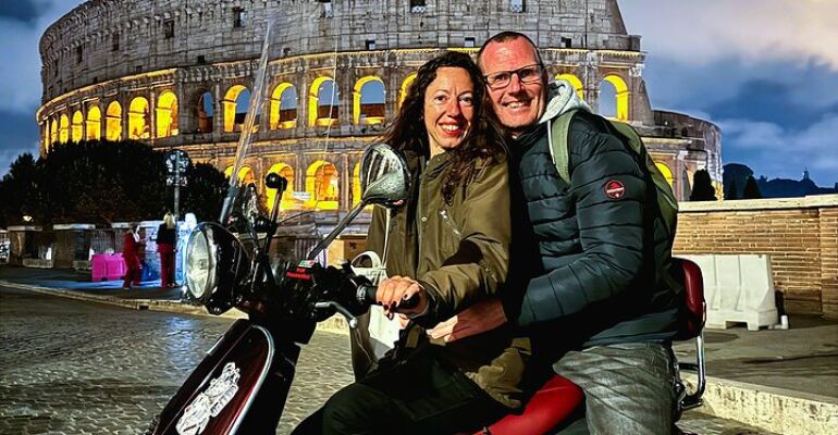 Roma Night Vespa Tour of Iconic Landmarks