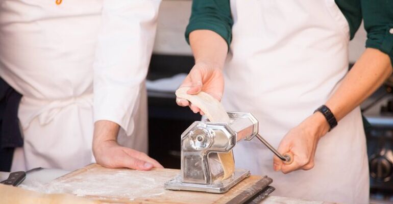 Rome Authentic Pasta Cooking Class Experience