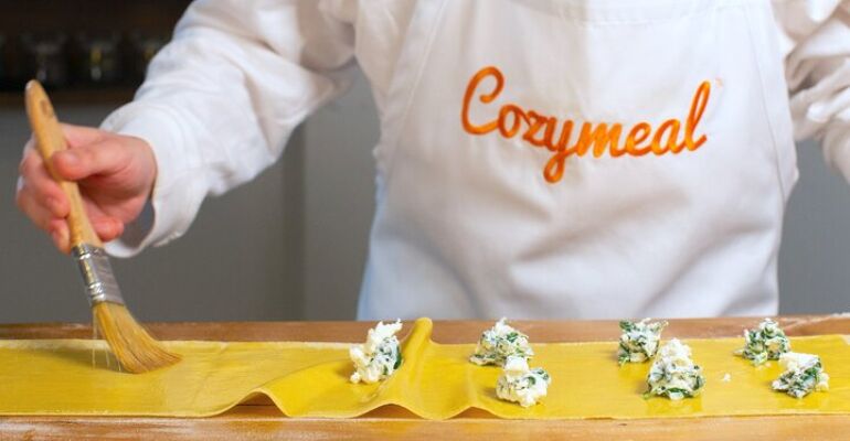 Rome Pasta-Making Class Near Turtle Fountain
