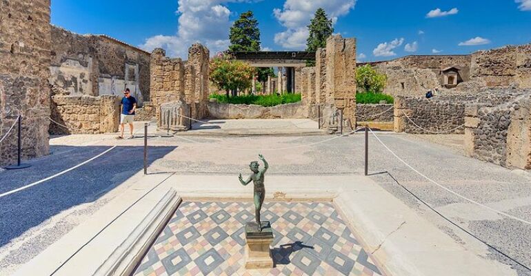 Naples UNESCO Heritage Sites Day Tour