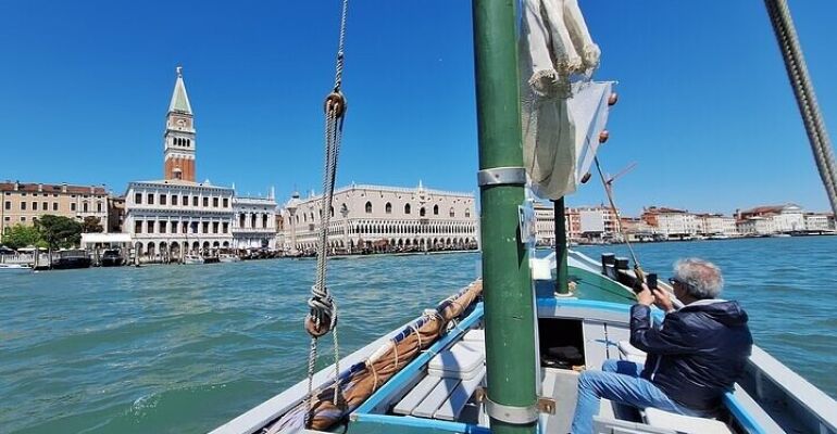 Venice Private Lagoon Boat Tour Experience