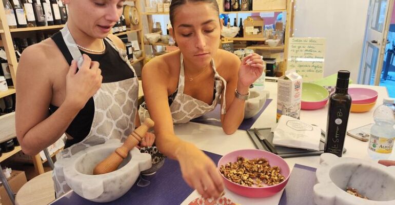 Genoa Traditional Salsa Di Noci Cooking Class