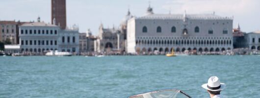 Mirabilia Boat Tour to See From the Water the Most Iconic Points