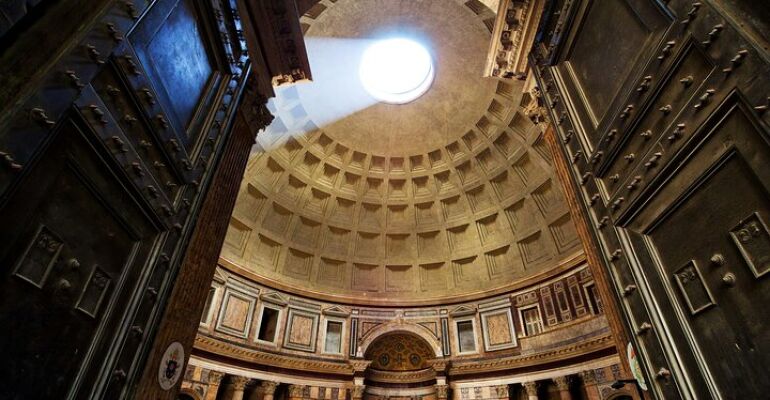 Rome Private Guided Pantheon and Piazza Navona