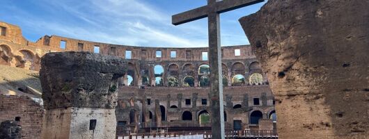 Rome: Colosseum Arena Gladiator's Stage Tour