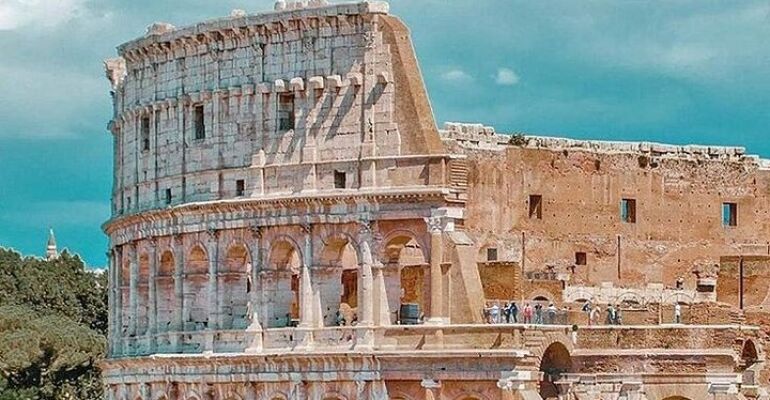Rome Ancient Colosseum and Forum Tour
