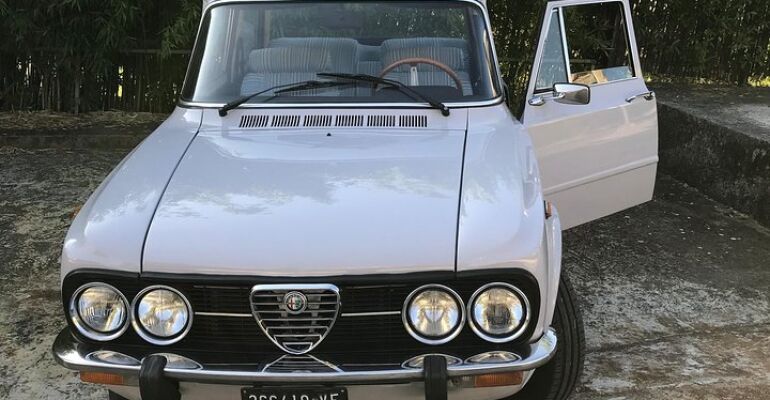 Rome Alfa Romeo Historical Sightseeing Tour