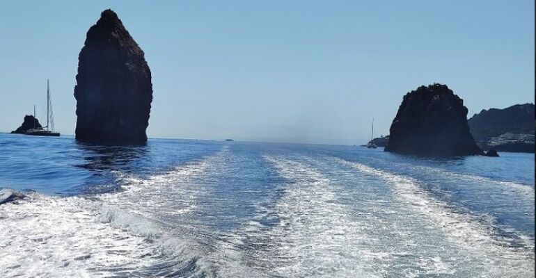 Lipari Archipelago Diving and Scenic Boat Trip