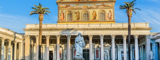 Rome: 3 Papal Basilicas & Holy Stairs Tour with Minivan Transfers