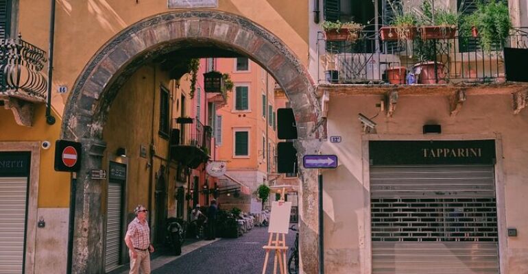 Verona Local Food and Sightseeing Tour