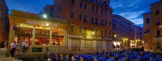 Hard Rock Cafe Venice with Set Lunch or Dinner