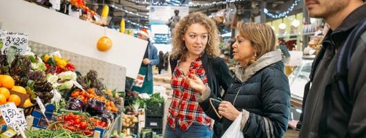 Rialto Market Tour & Tasty Aperitivo at a Local's Home in Venice