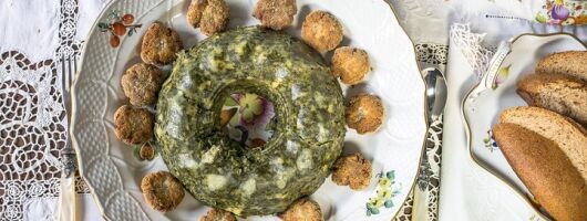 Small Group Market tour and Dining Experience at a Cesarina's home in Ancona 